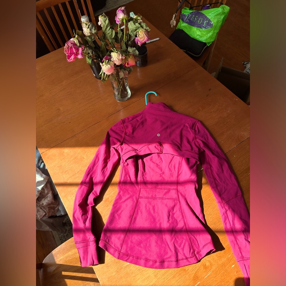 bodycon lululemon jacket